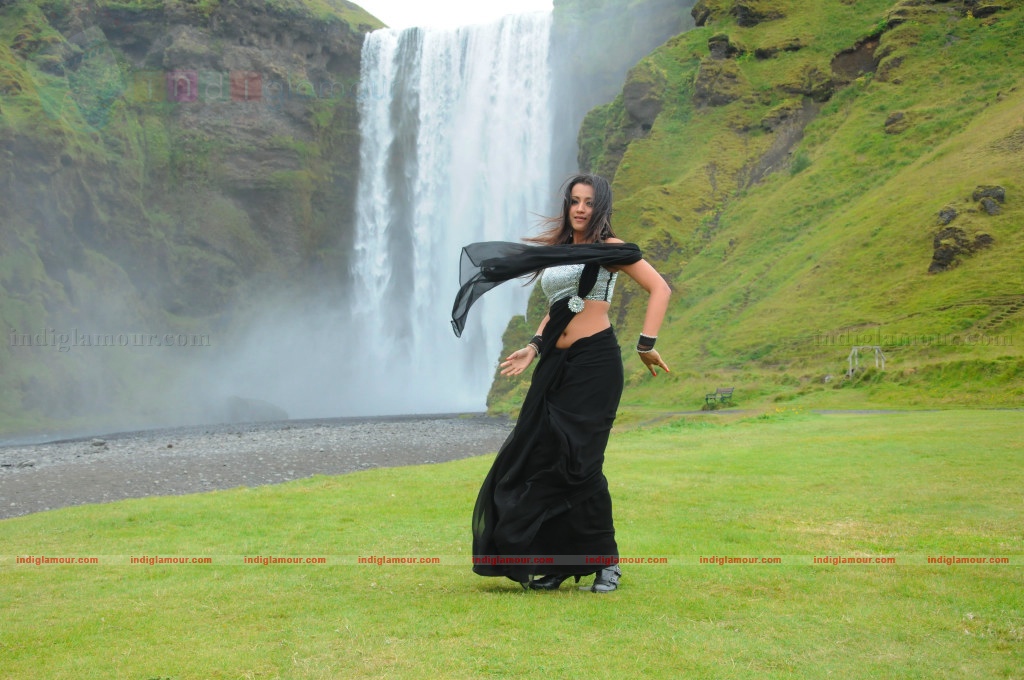 Trisha Actress hd photo