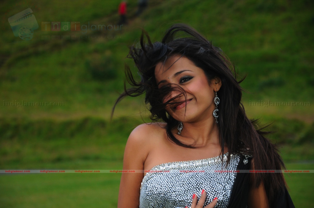 Trisha Actress hd photo