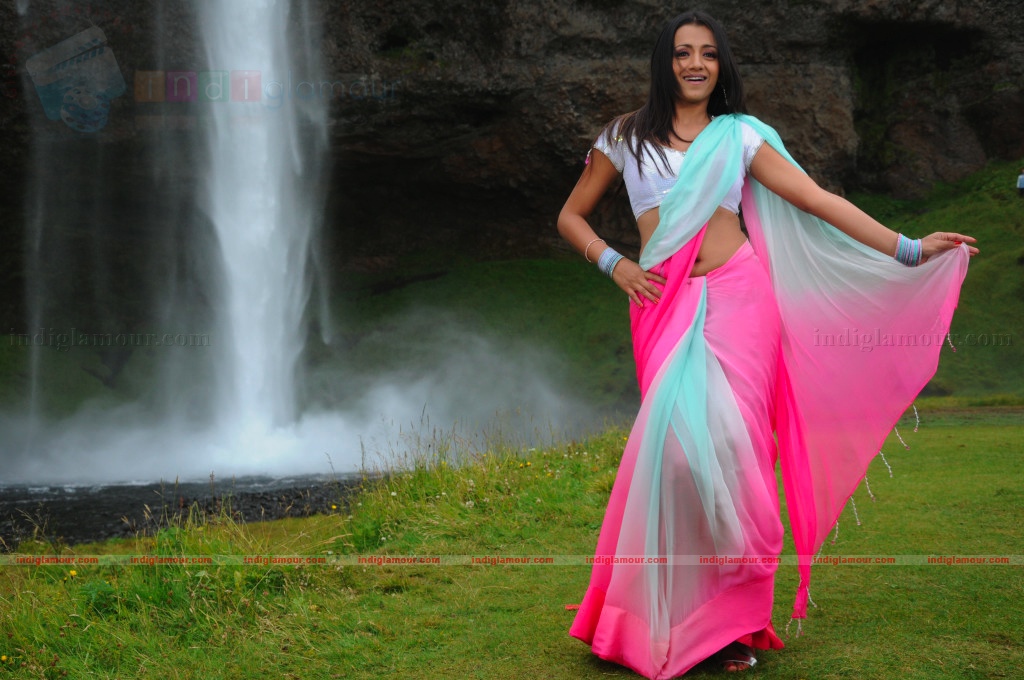 Trisha Actress hd photo