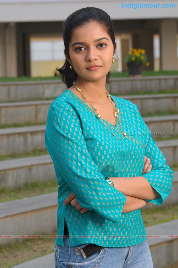 Swathi Actress hd photo