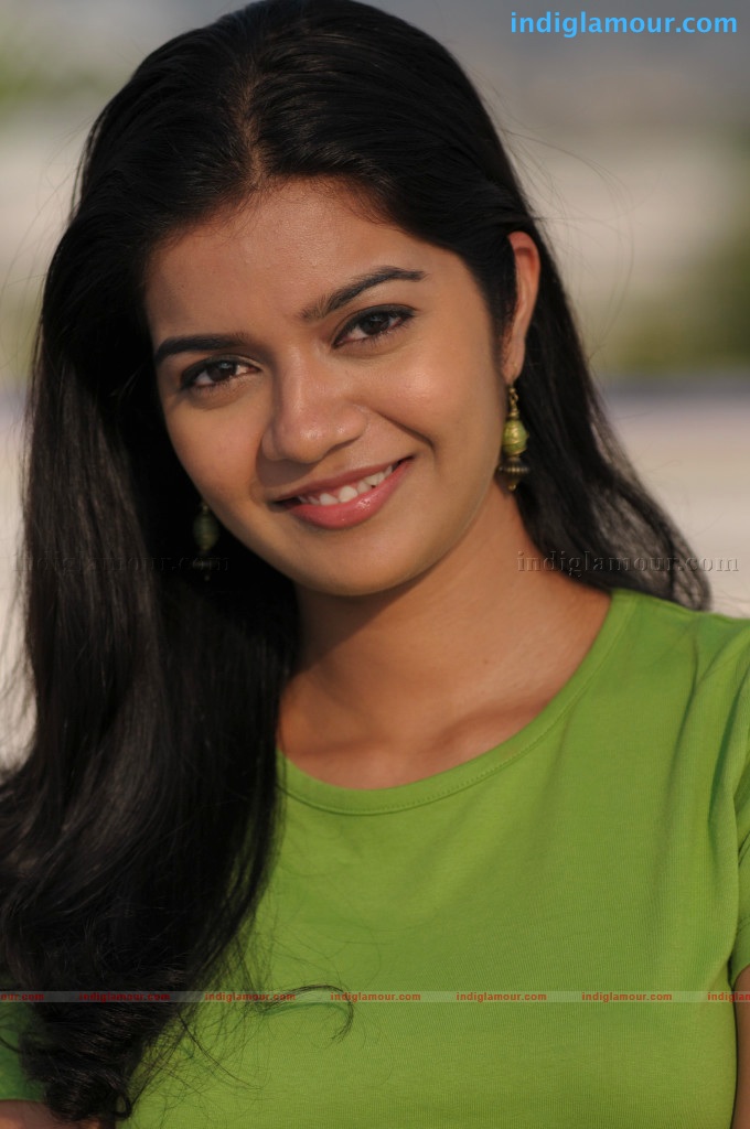Swathi Actress hd photo