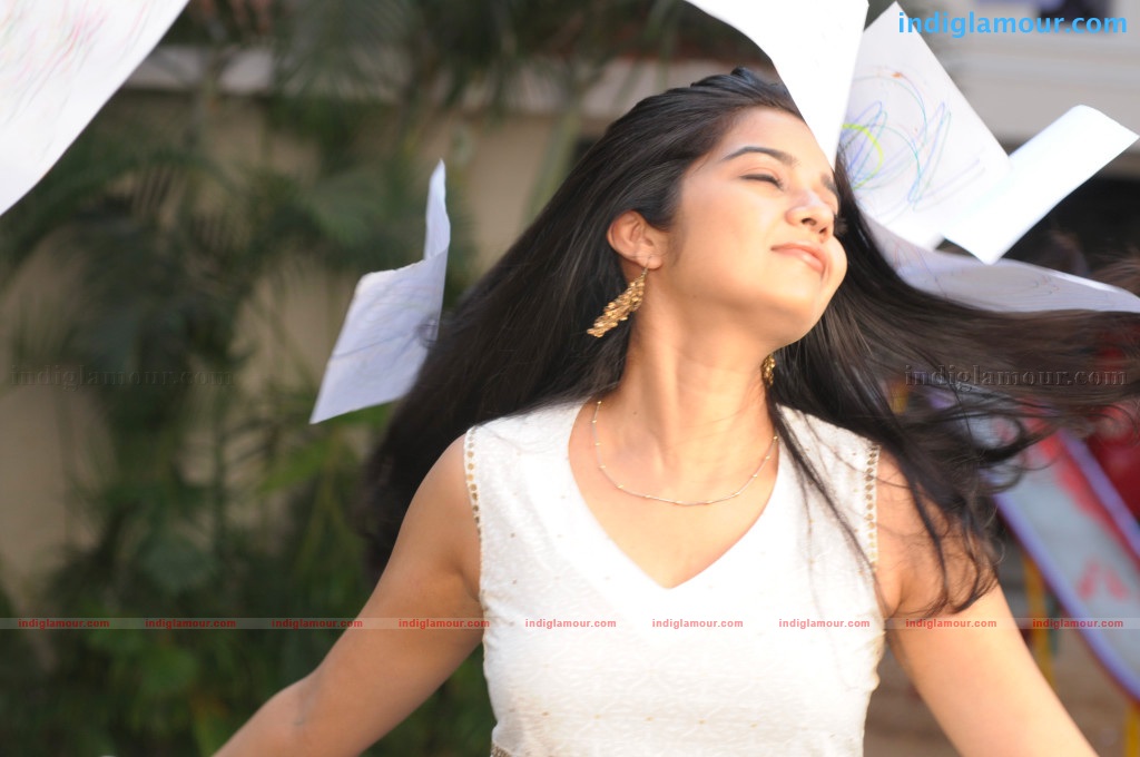 Swathi Actress hd photo