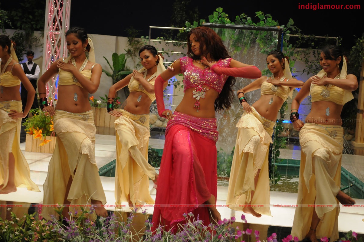 Udaya Bhanu Actress hd photo