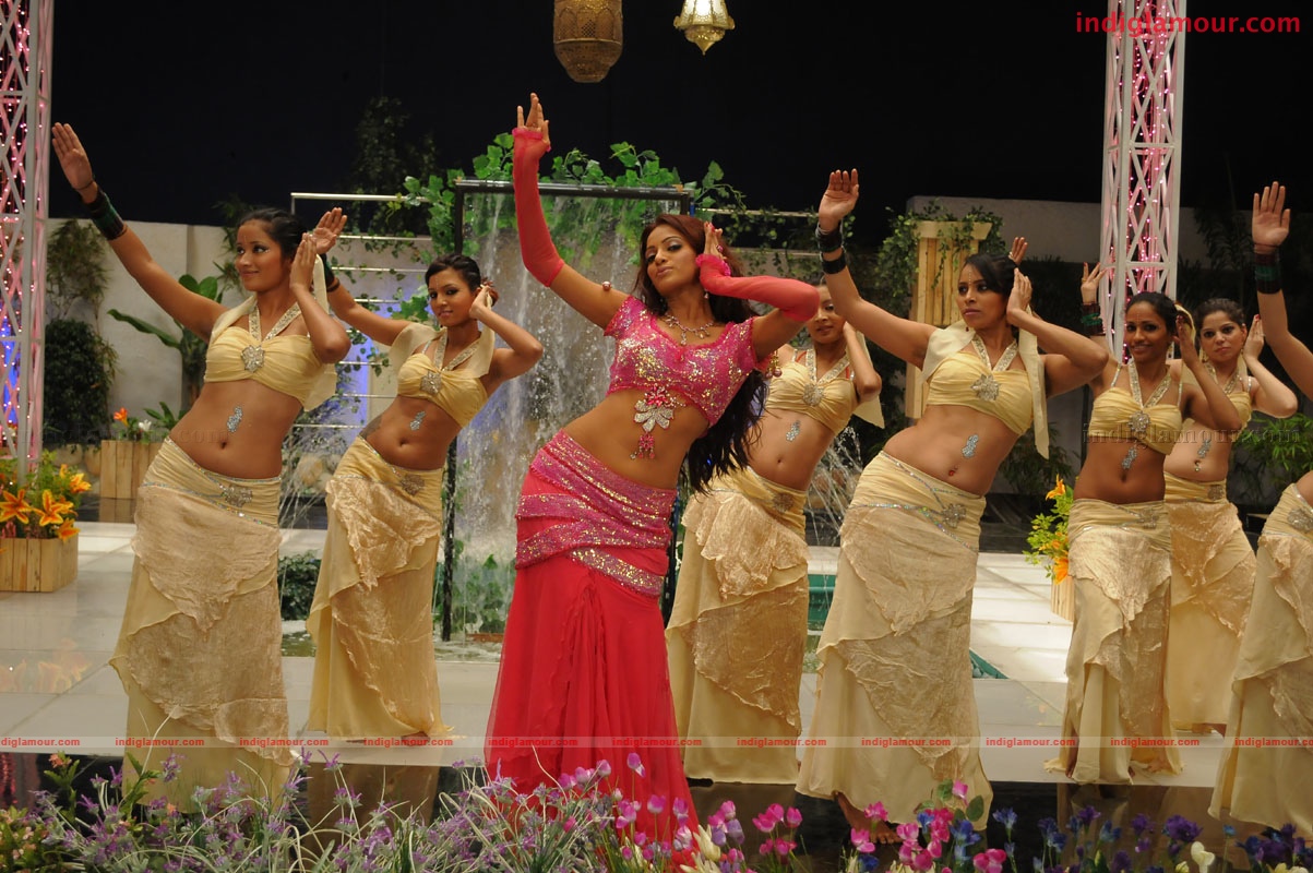 Udaya Bhanu Actress hd photo