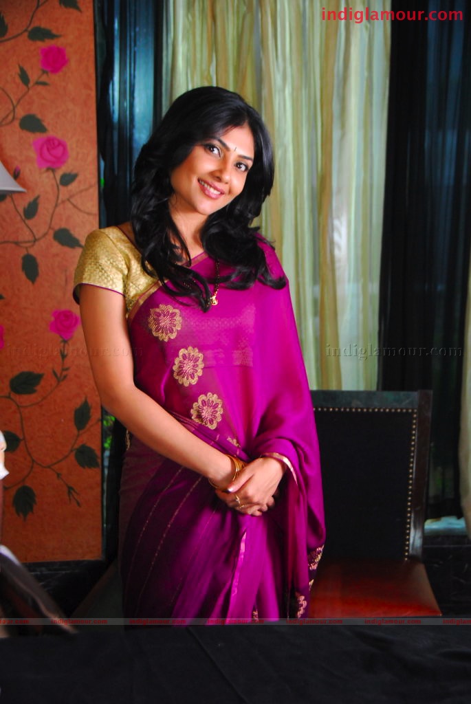 Kamalinee Mukherjee Actress hd photo