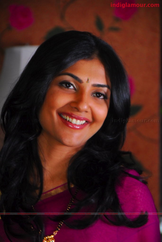 Kamalinee Mukherjee Actress hd photo