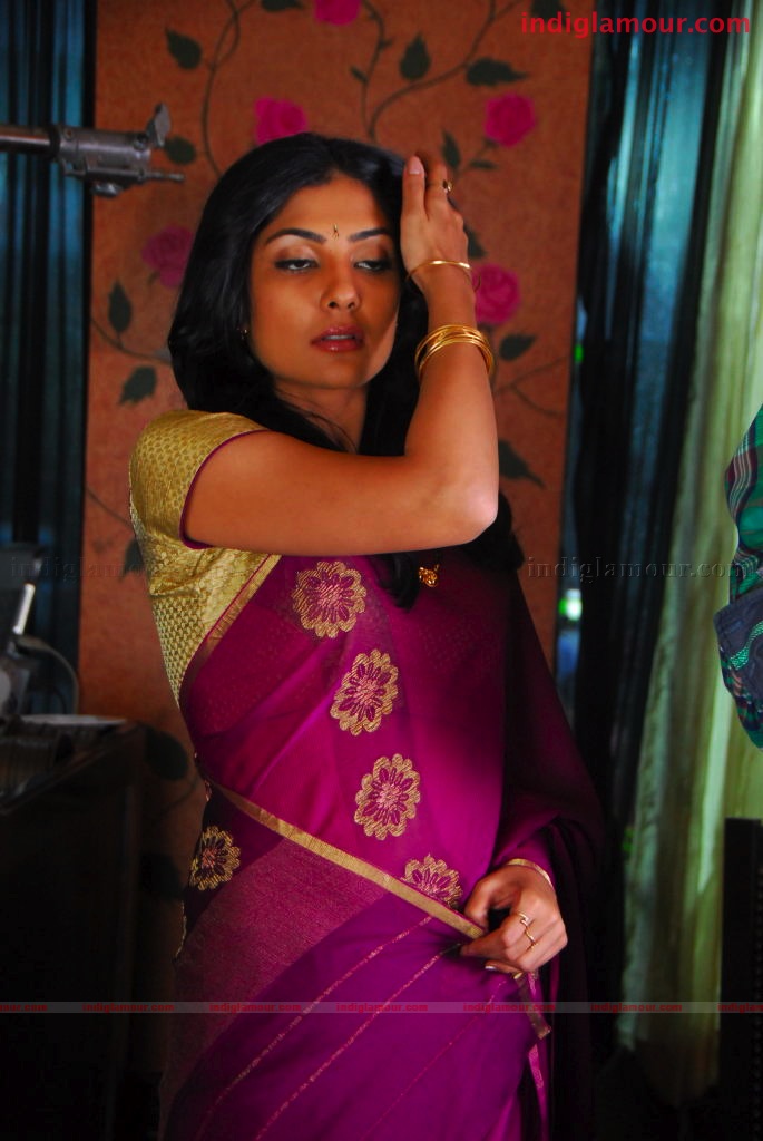 Kamalinee Mukherjee Actress hd photo
