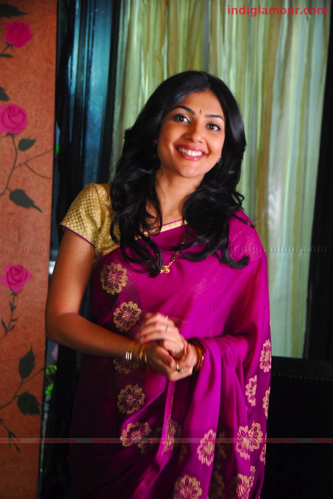 Kamalinee Mukherjee Actress hd photo