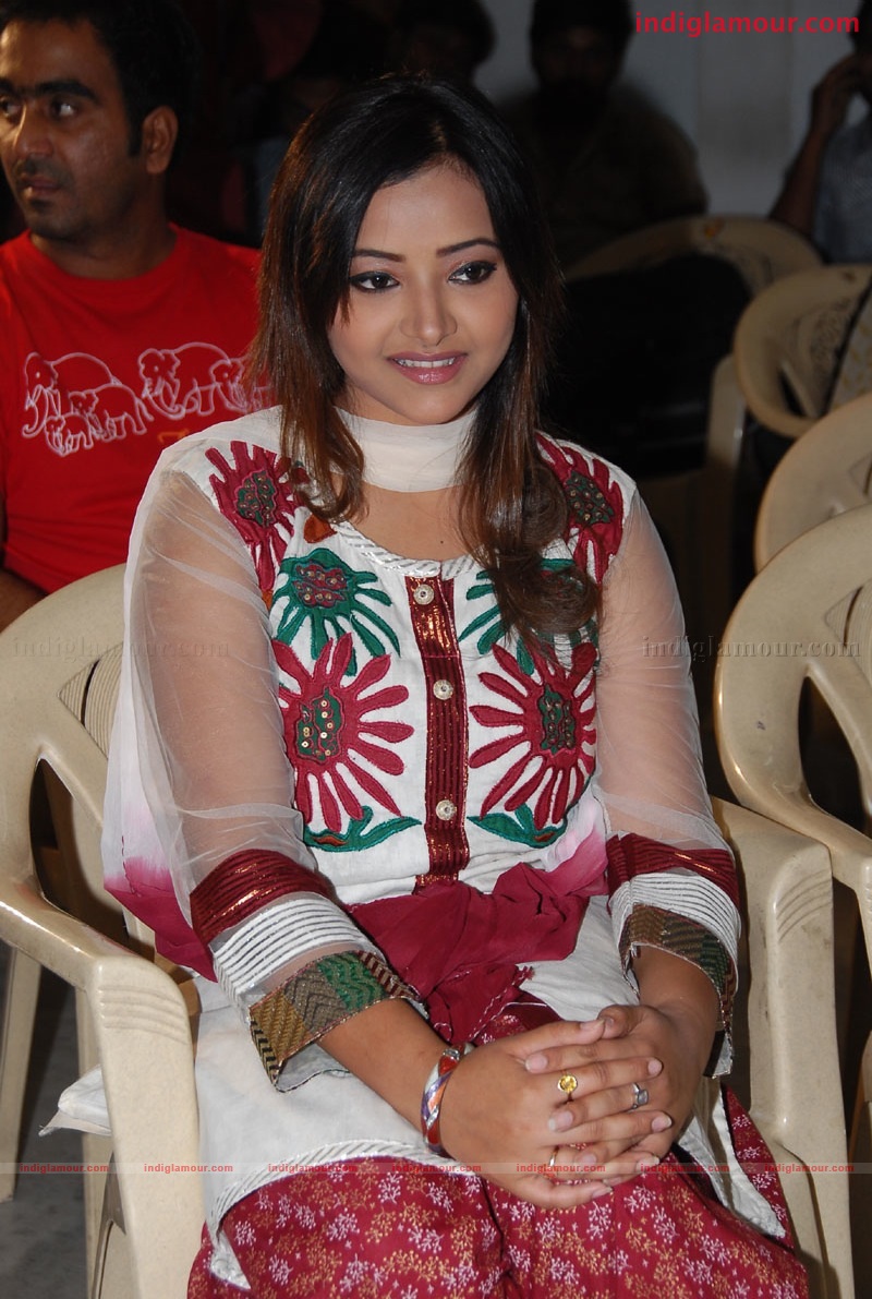 Shweta Basu Prasad Actress hd photo