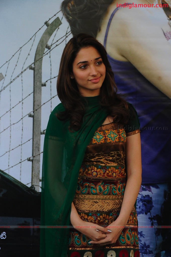 Tamanna Actress hd photo