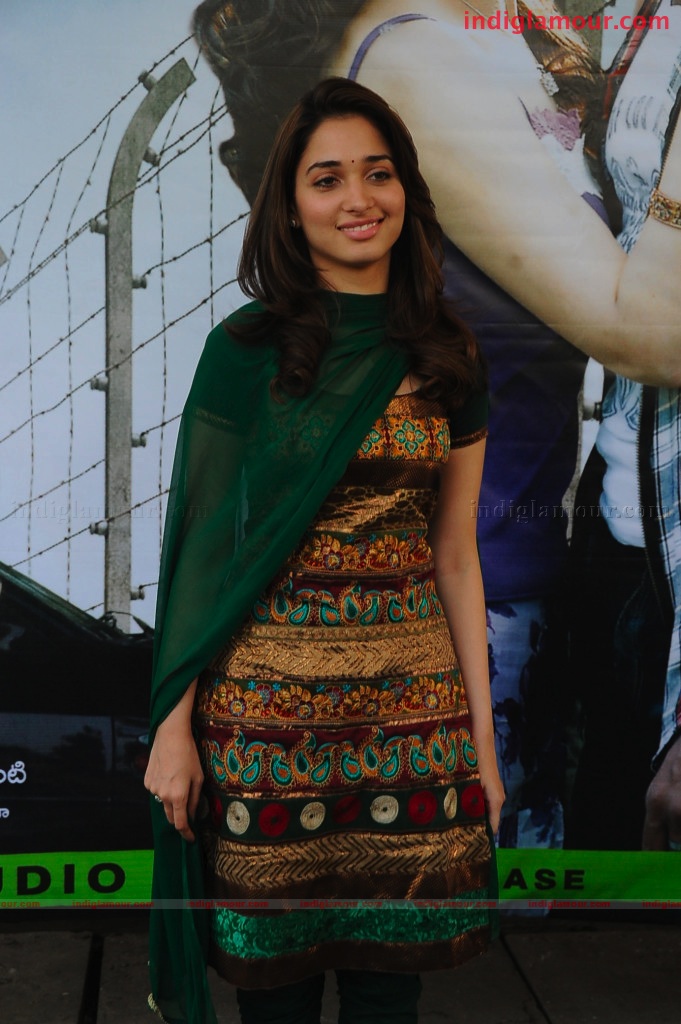 Tamanna Actress hd photo