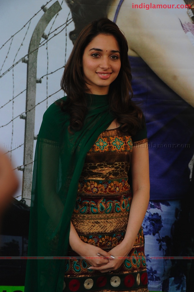 Tamanna Actress hd photo