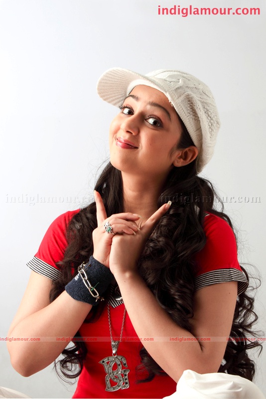 Charmi Actress hd photo