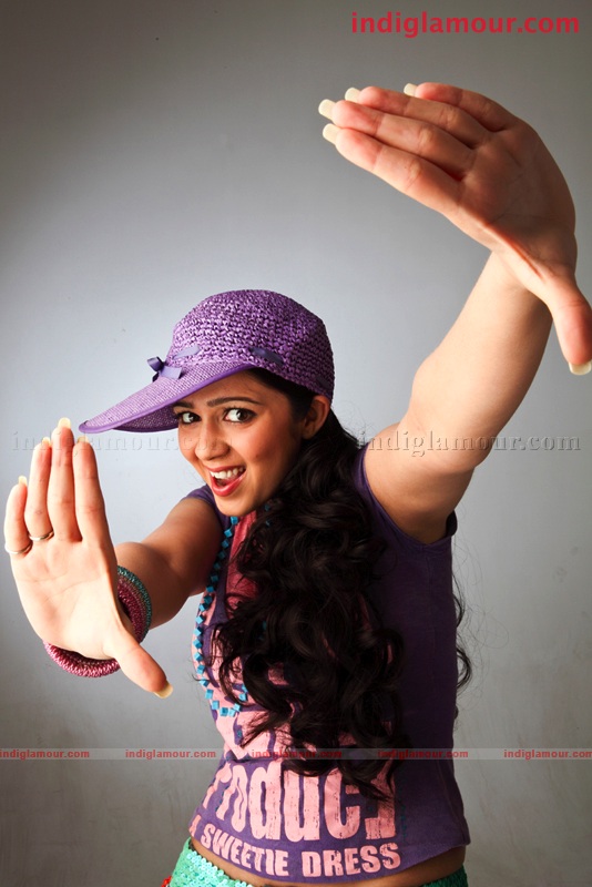 Charmi Actress hd photo