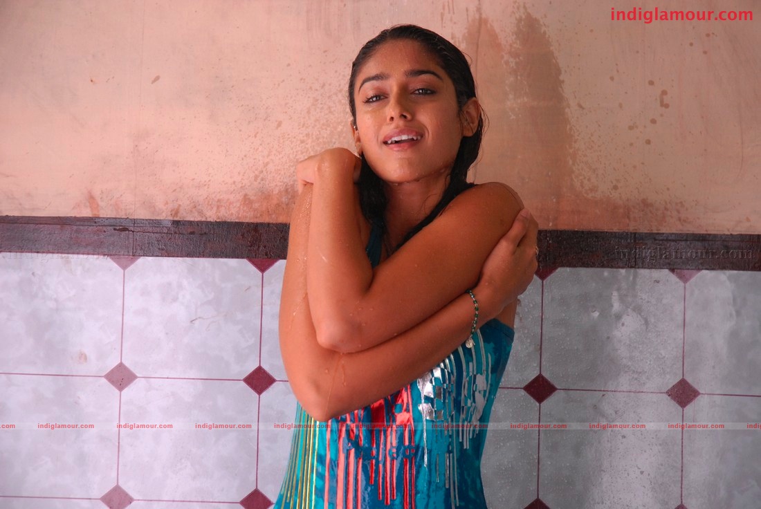 Ileana Actress hd photo