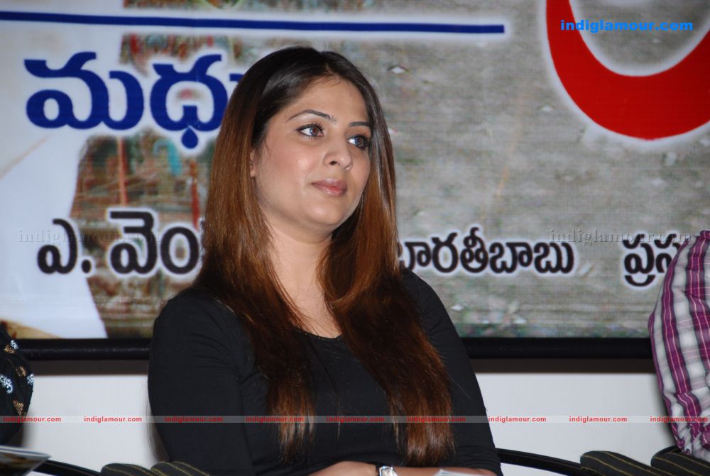 Gowri Munjal Actress hd photo