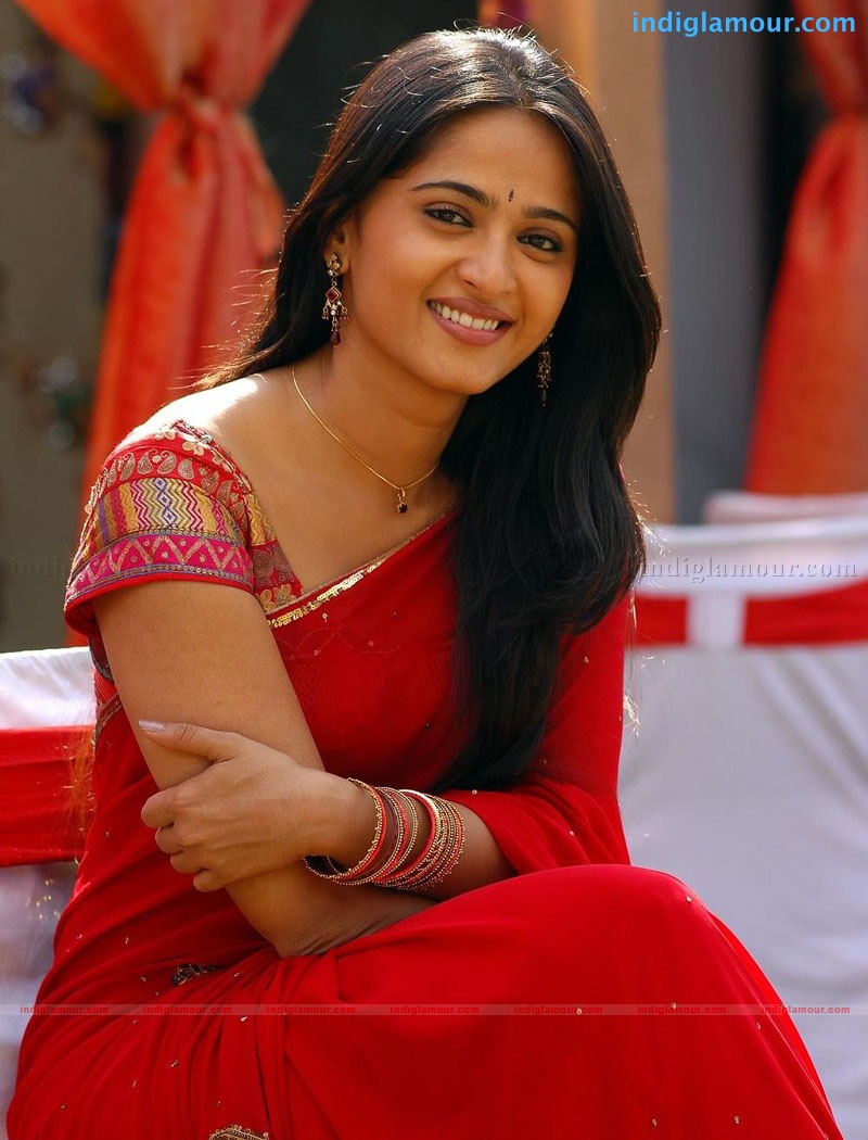 Anushka Actress hd photo
