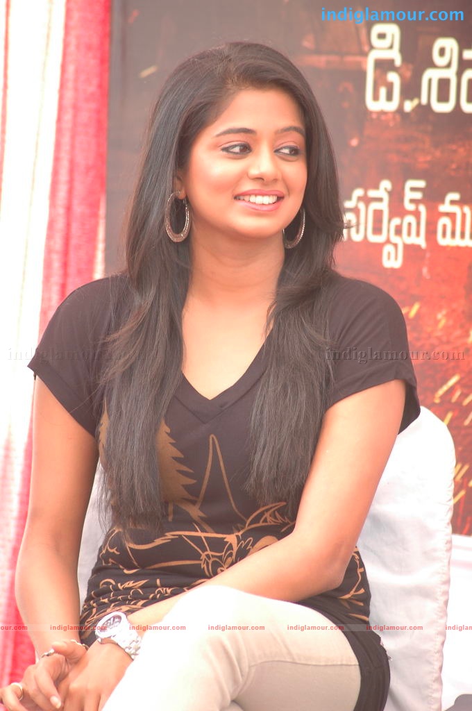 Priyamani Actress hd photo