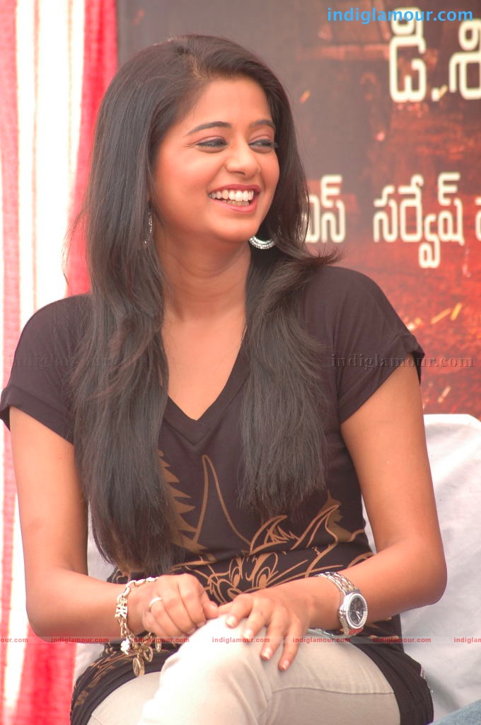 Priyamani Actress hd photo