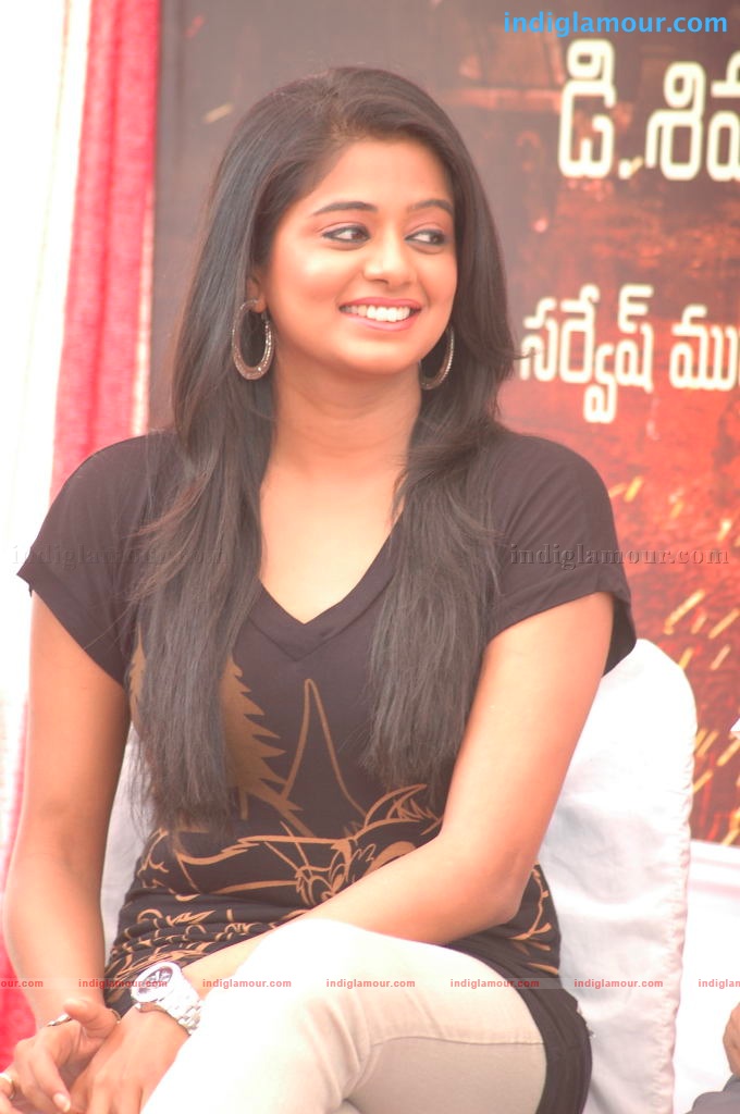 Priyamani Actress hd photo