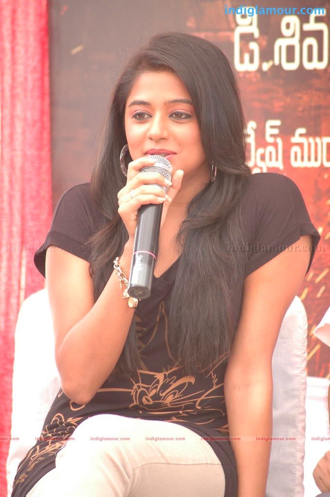Priyamani Actress hd photo