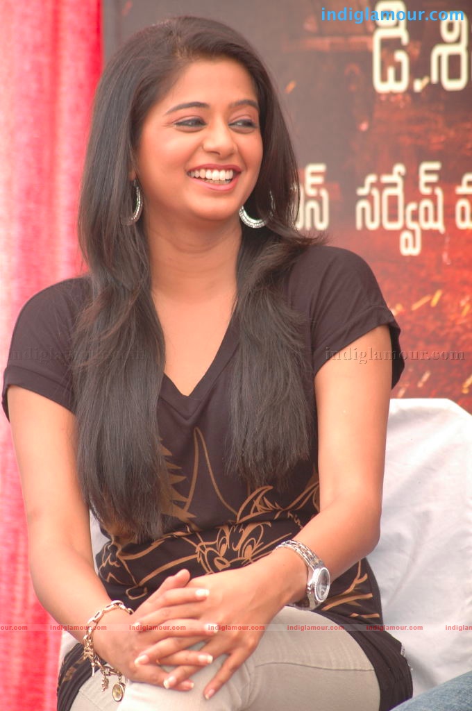 Priyamani Actress hd photo