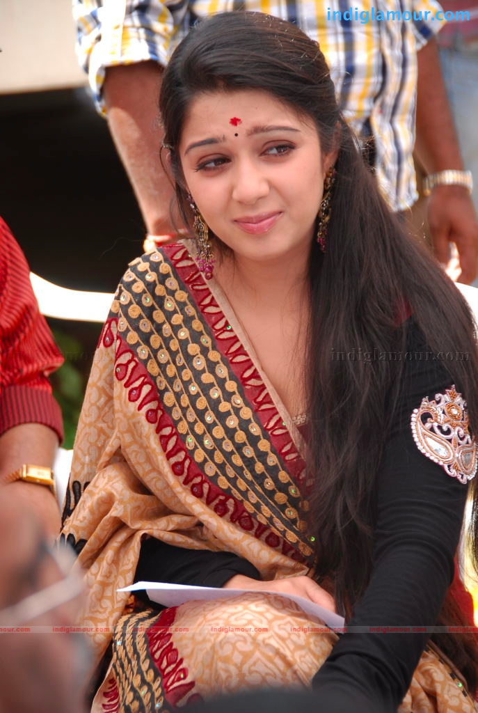 Charmi Actress hd photo