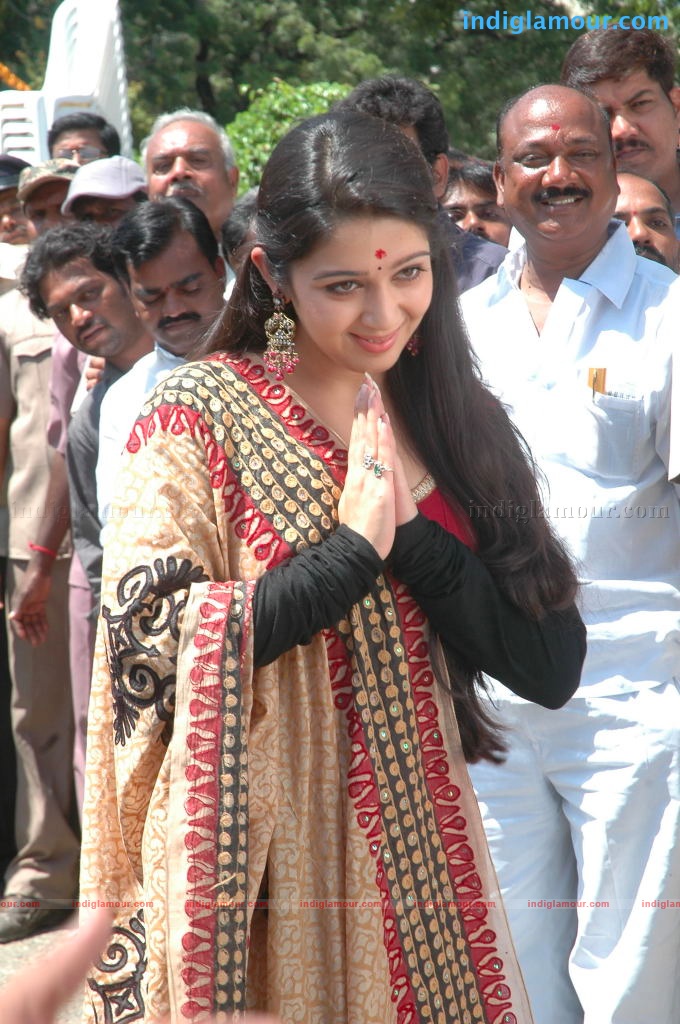Charmi Actress hd photo