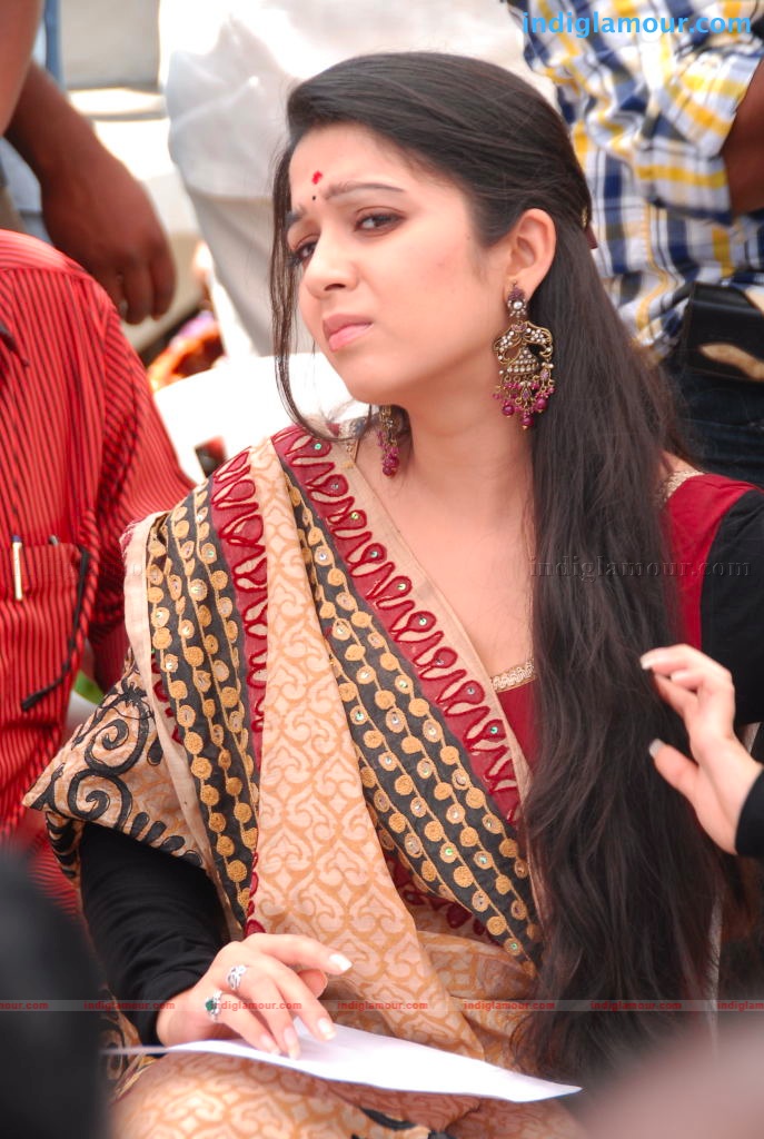 Charmi Actress hd photo