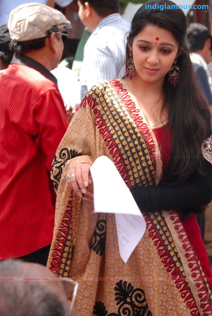Charmi Actress hd photo