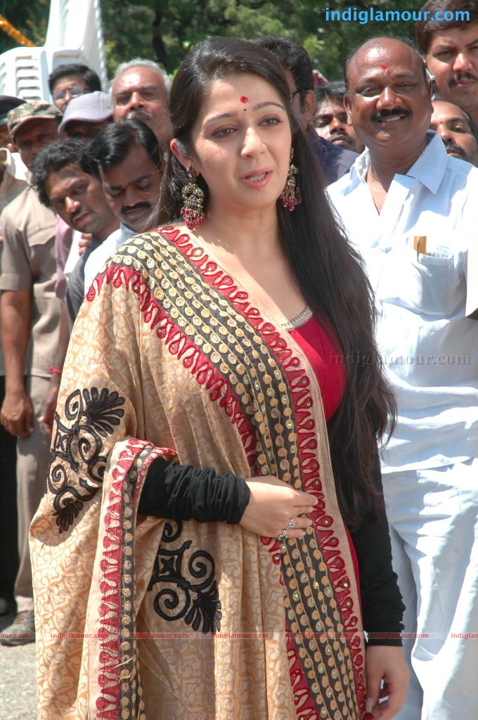 Charmi Actress hd photo