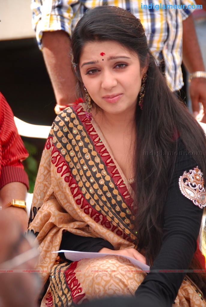 Charmi Actress hd photo