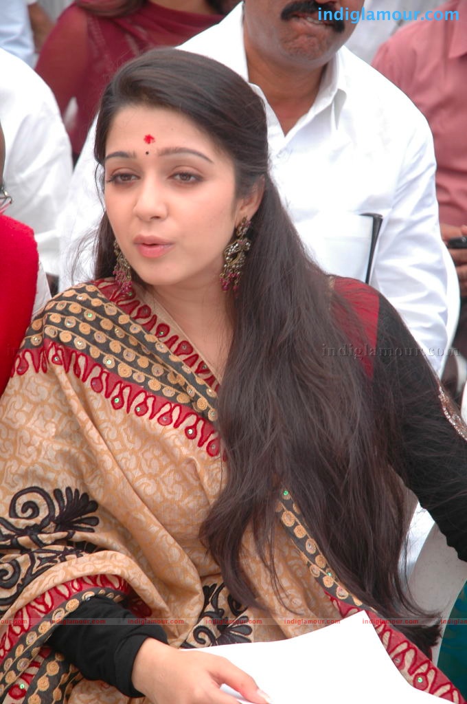 Charmi Actress hd photo