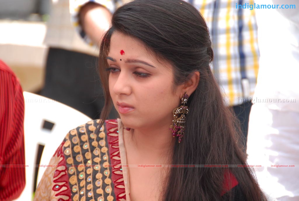 Charmi Actress hd photo