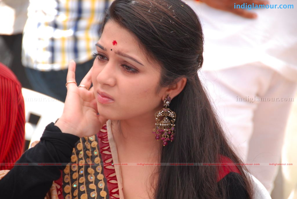 Charmi Actress hd photo