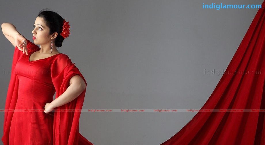 Charmi Actress hd photo