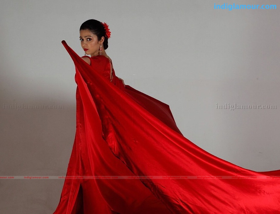 Charmi Actress hd photo