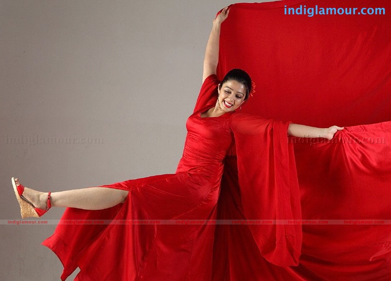 Charmi Actress hd photo