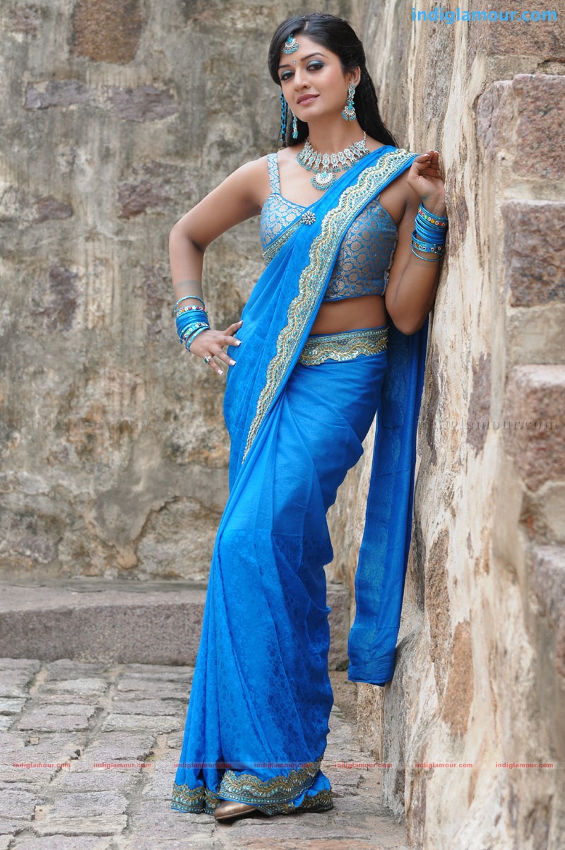 Vimala Raman Actress hd photo