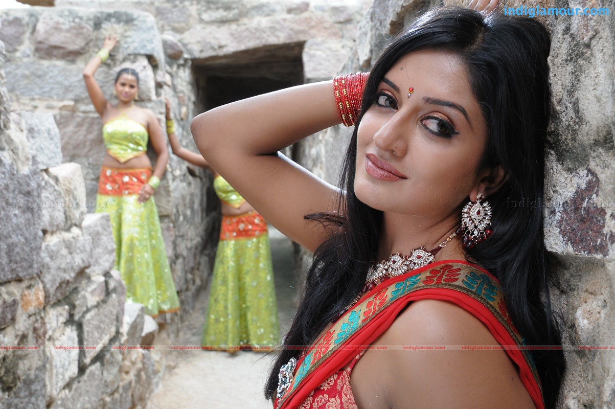 Vimala Raman Actress hd photo