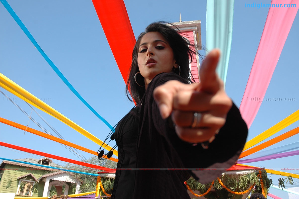 Anushka Actress hd photo