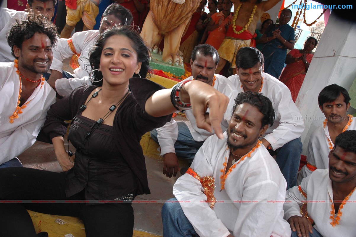 Anushka Actress hd photo