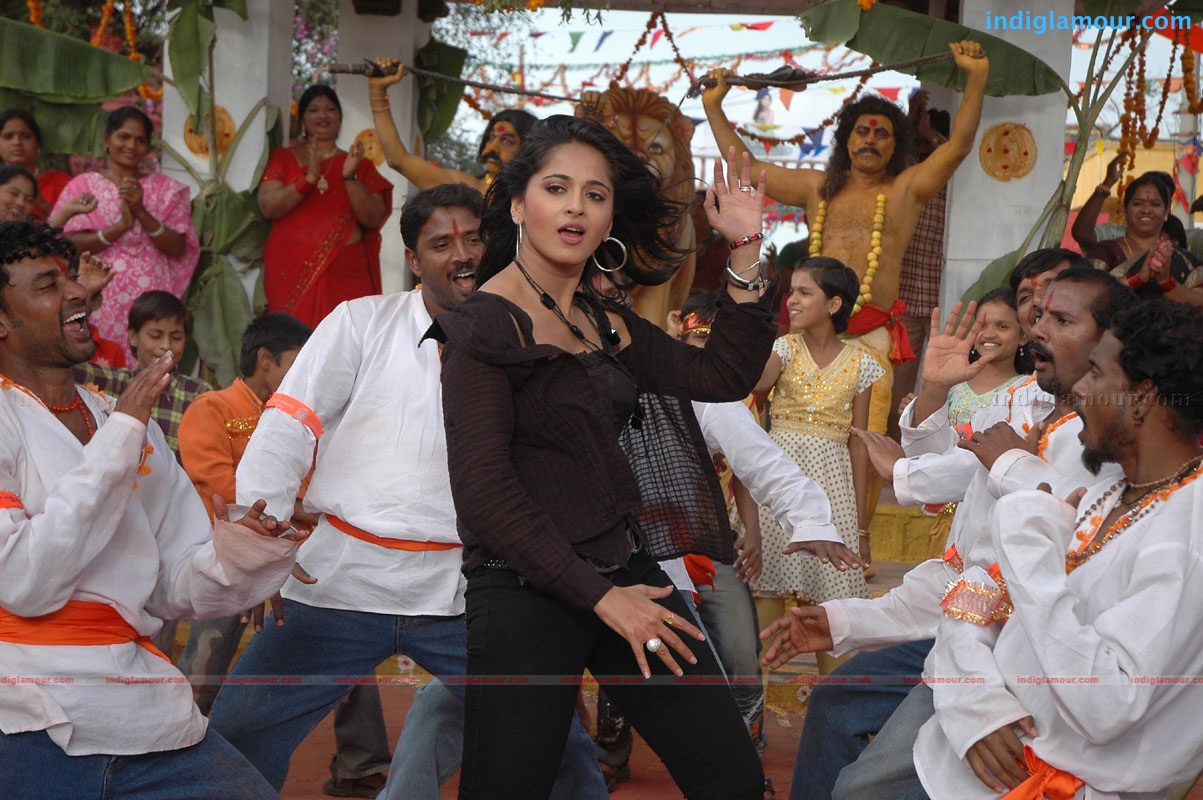 Anushka Actress hd photo