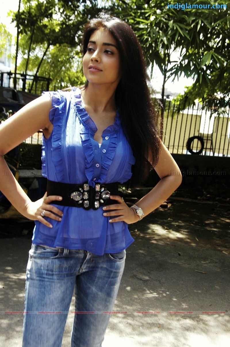 Shriya Saran Actress hd photo