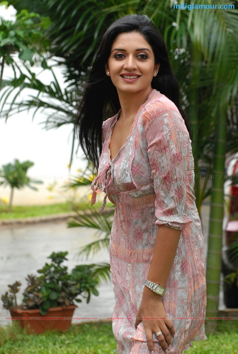 Vimala Raman Actress hd photo