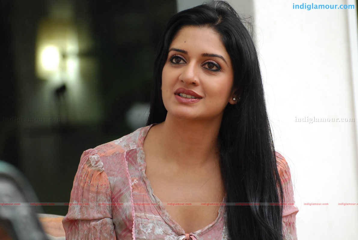 Vimala Raman Actress hd photo