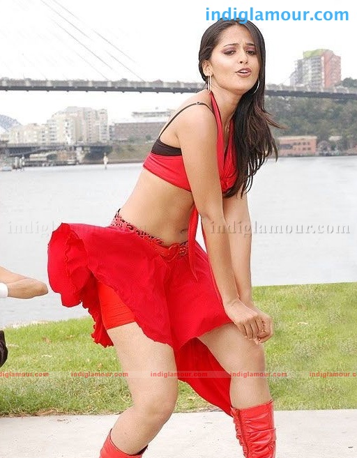 Anushka Actress hd photo