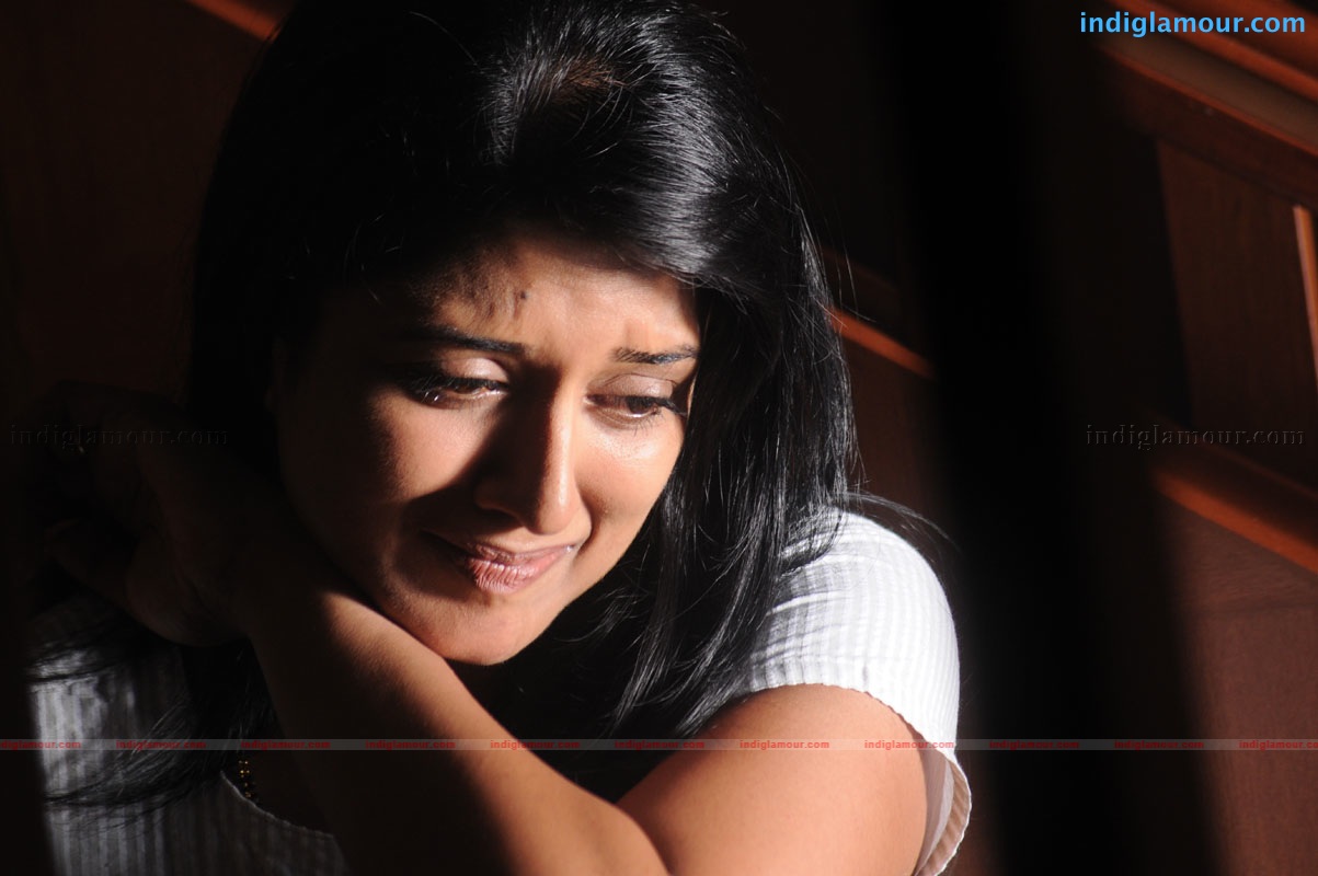 Vimala Raman Actress hd photo