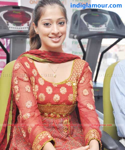 Lakshmi Rai Actress hd photo