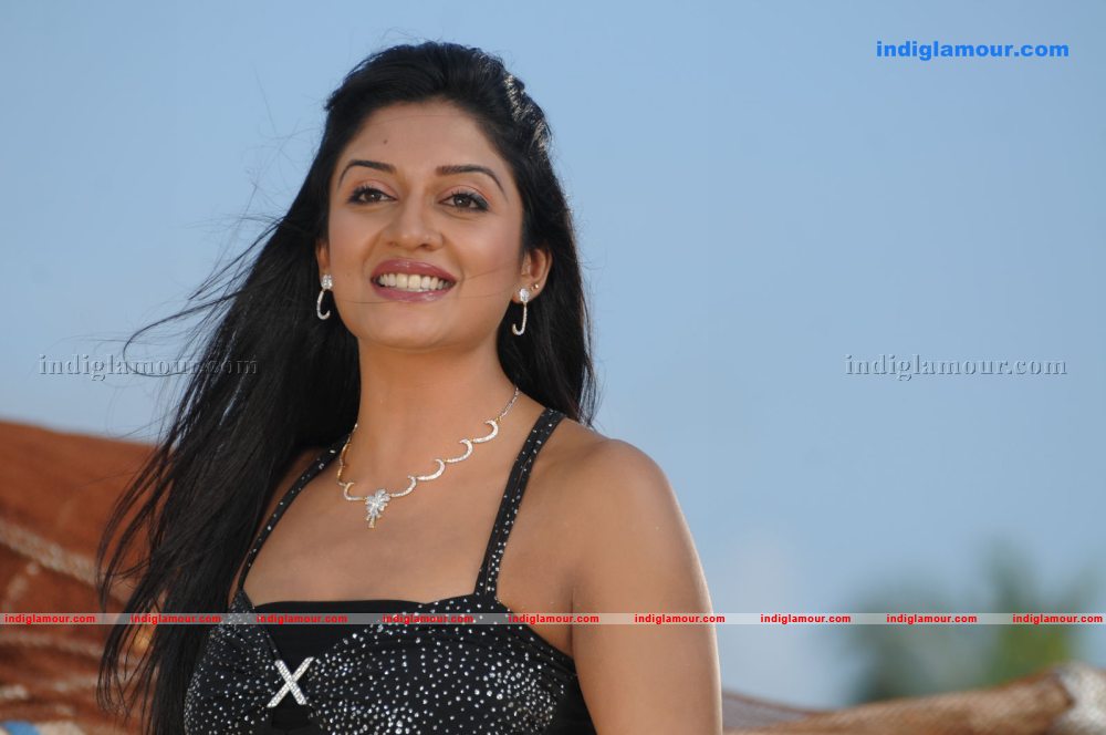 Vimala Raman Actress hd photo